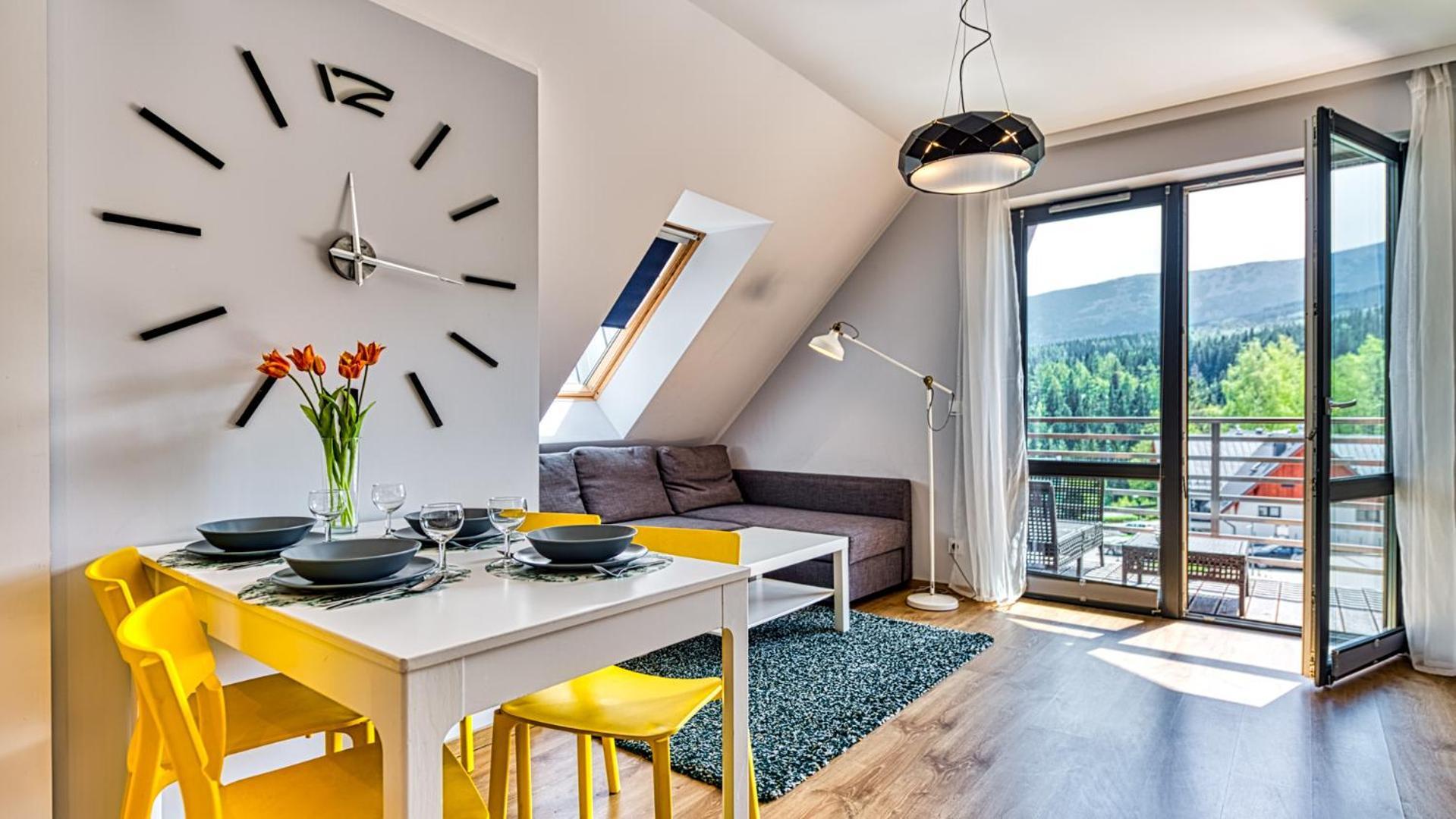 Triventi Mountain By Royal Aparts Apartment