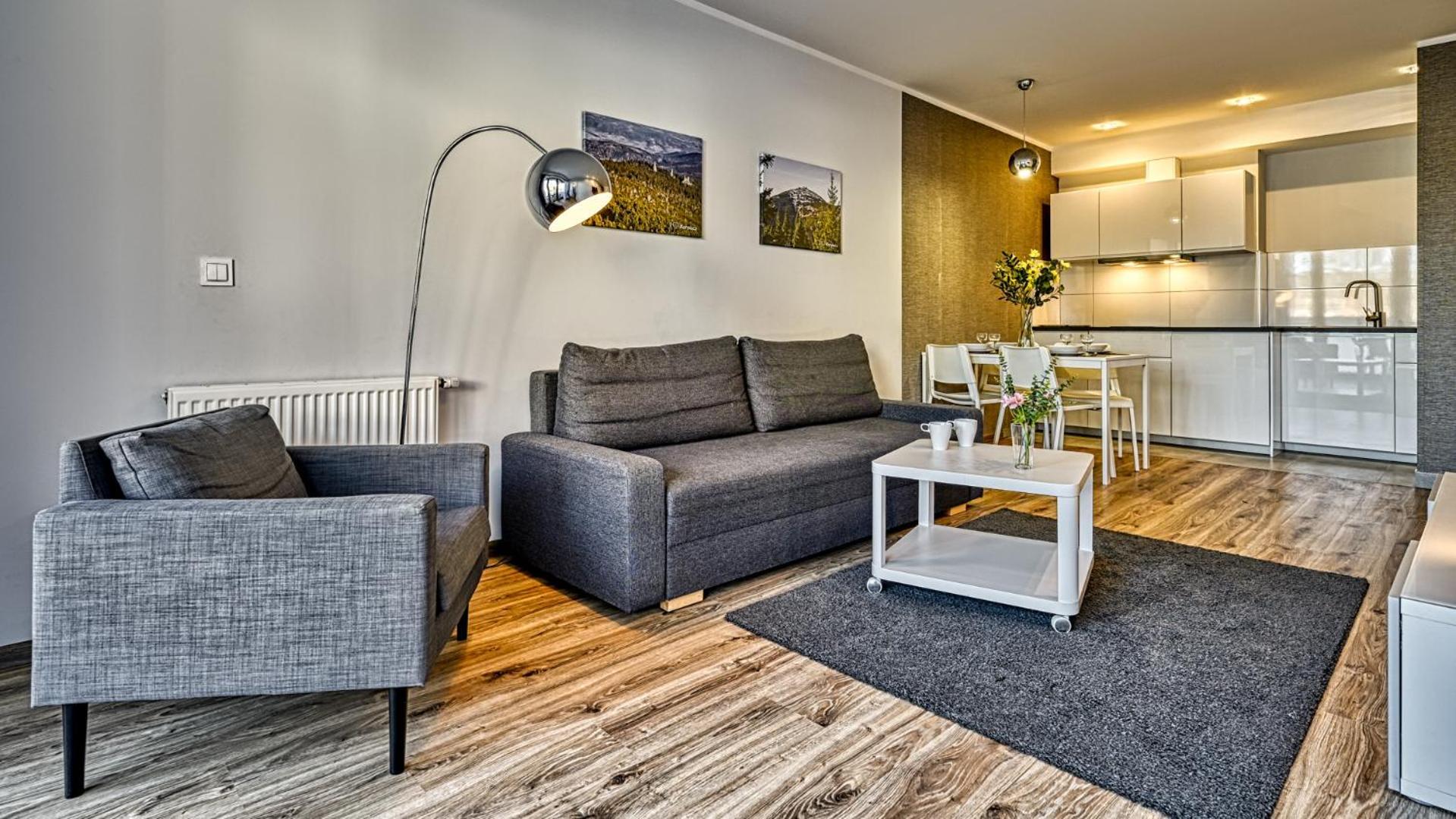 Triventi Mountain By Royal Aparts Apartment *